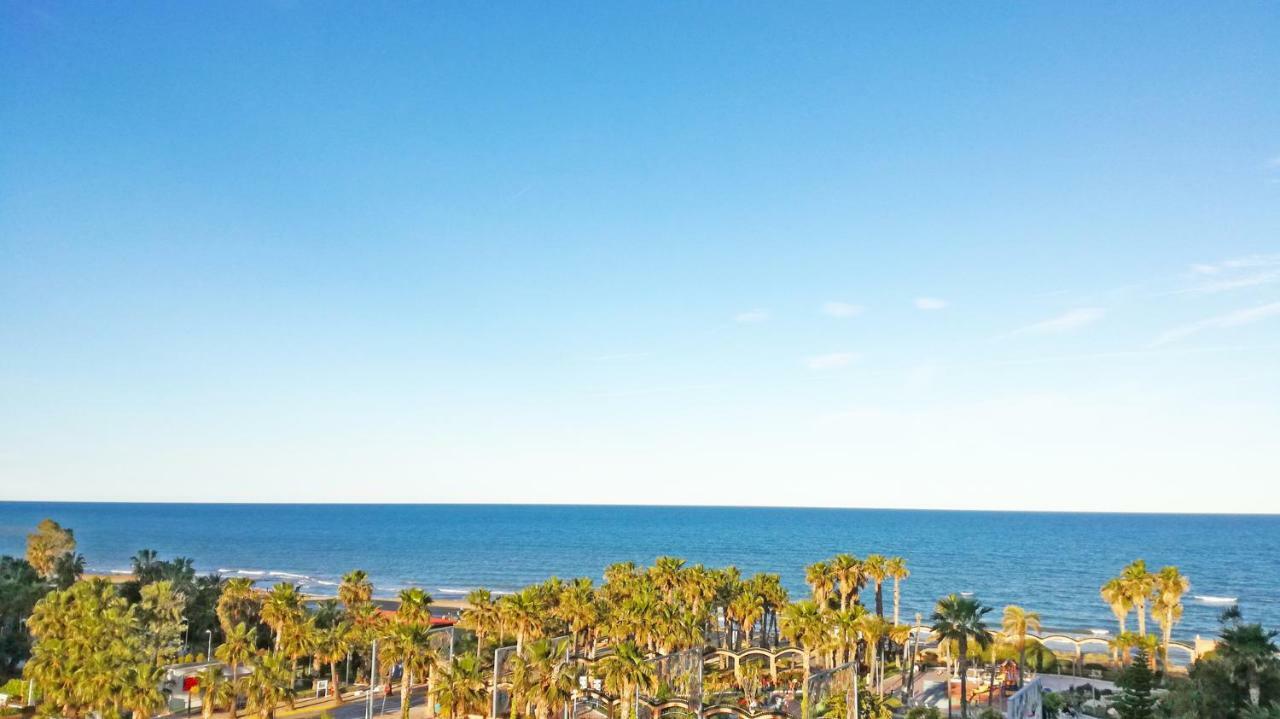 En Primera Linea De Playa En Marina D'or Magic World Con Ubicacion Privilegiada - Felix Apartment